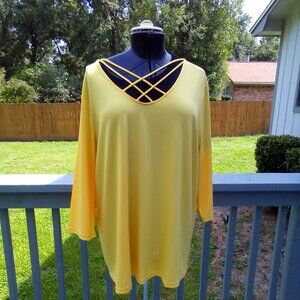 Korea tunic, color yellow, size 1X.